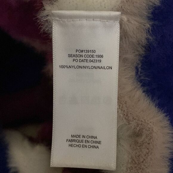 Splendid Multicolor Striped Fuzzy Eyelash Soft V-Neck Sweater size XS - Picture 10 of 11